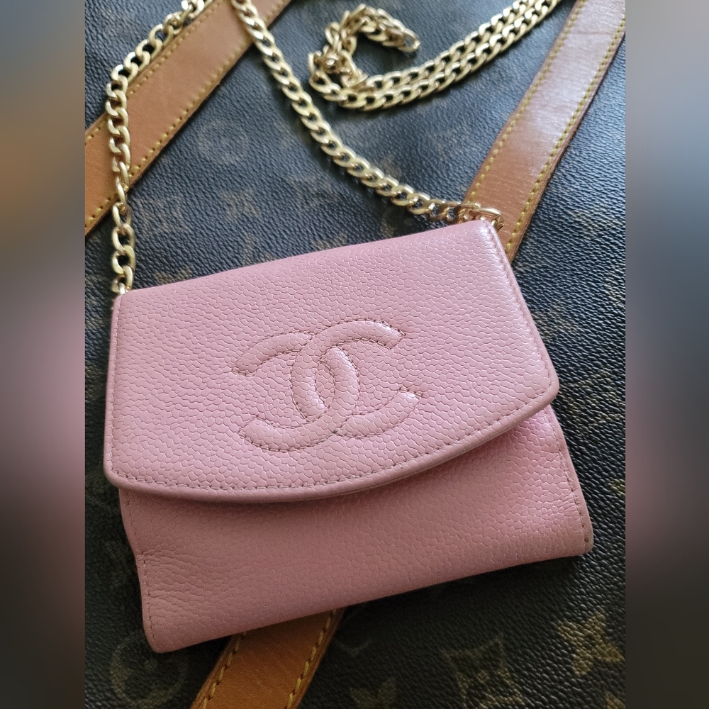 CHANEL Caviar Leather Bubblegum Barbie Pink Pastel Wallet WOC